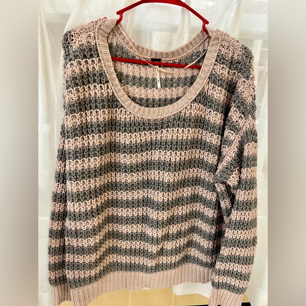 Free People ‘At The Beach’ Pale Pink & Grey Sweater